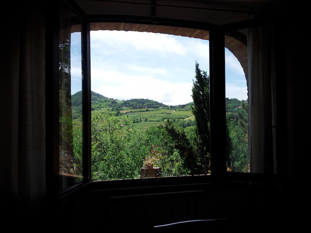 Agriturismo Raggio Di Sole Villa Montepulciano Room photo